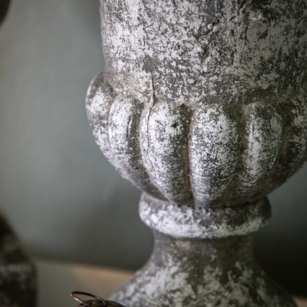 Amesbury Urn Aged