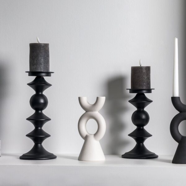 Sutton Pillar Holder