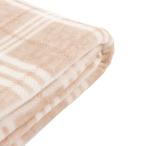 Checkmate Rolled Fleece