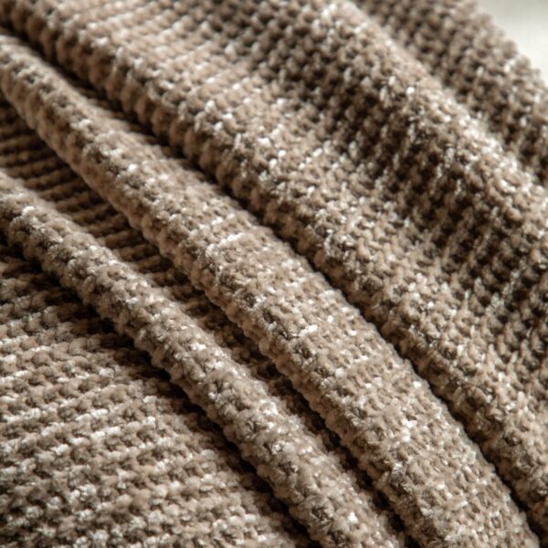 Deco Luxe Chunky Chenille Throw