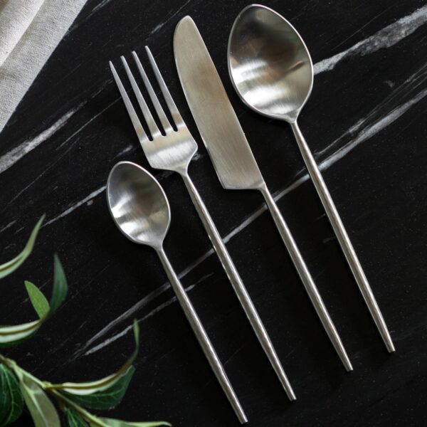 DF-GAL-5061087250028-1 Alora Cutlery Set of 16