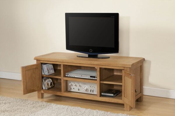 DF-PAP-25-07_390_Image2 Shrewsbury Large TV Unit